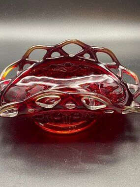 Imperial Amberina Lace Edge Mini Banana Boat